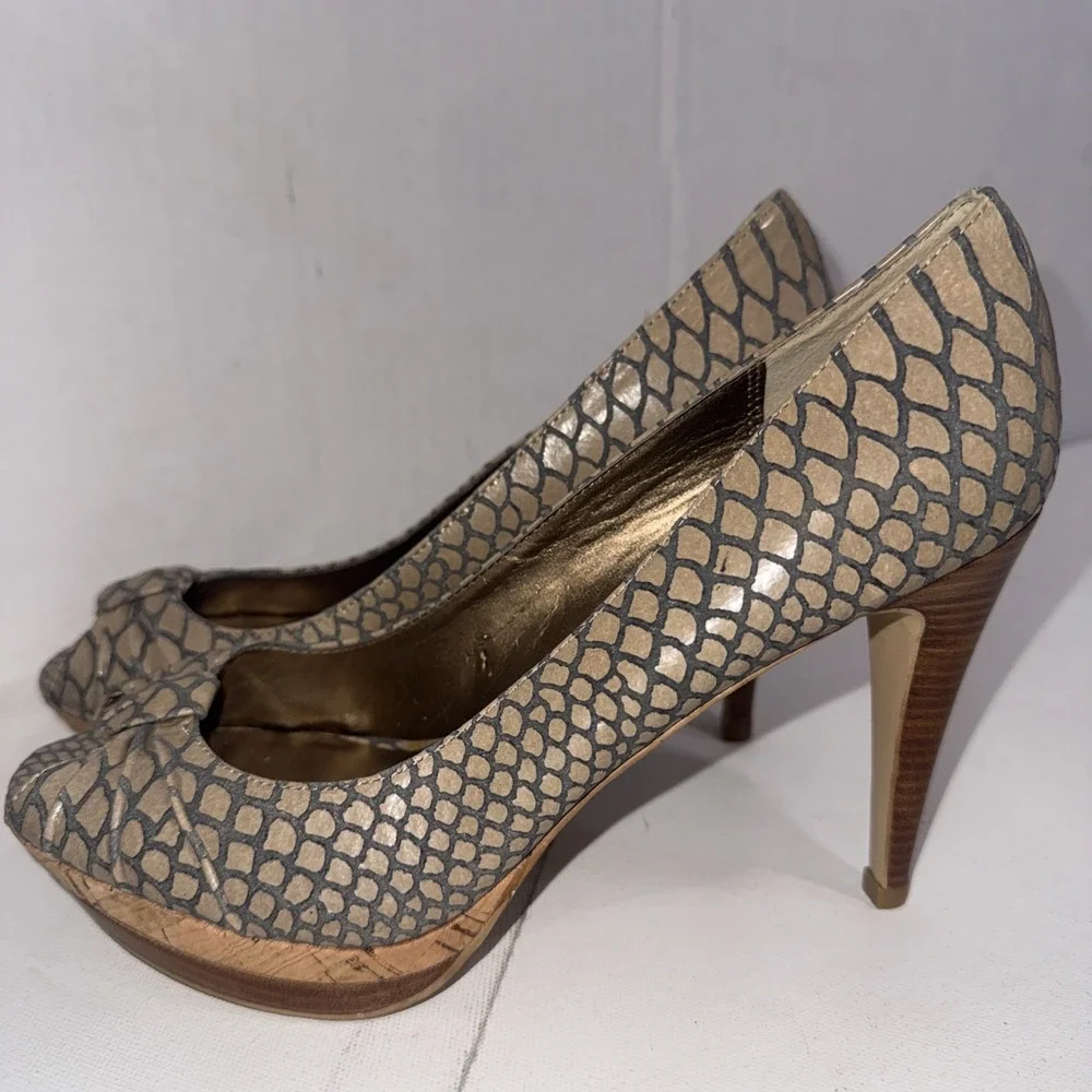 Moda Peep Toe Snakeskin Taupe Stiletto Bow Wedge Platform Pumps‎ Heels 8.5 M